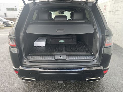 Used 2022 Land Rover Range Rover Sport HST image 36
