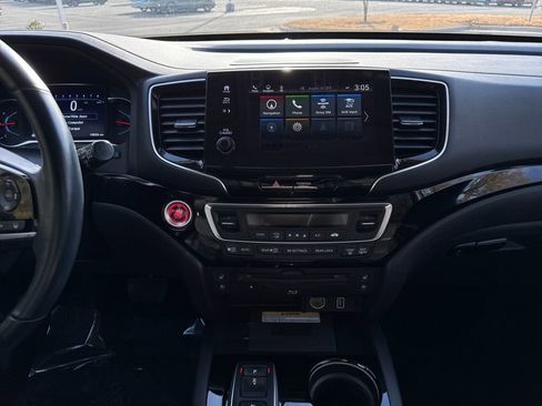 Used 2019 Honda Pilot Elite image 17