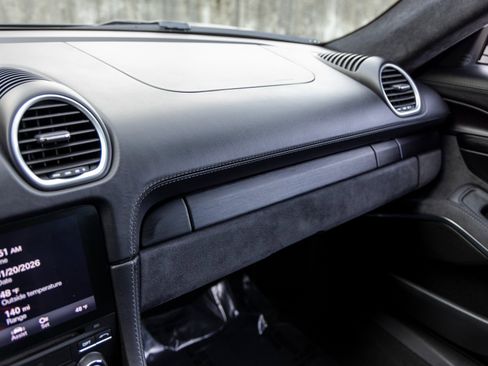 Certified 2018 Porsche 718 Cayman GTS image 34