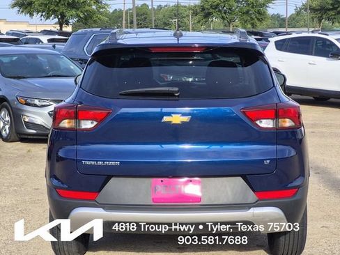 Used 2022 Chevrolet TrailBlazer LT FWD image 5