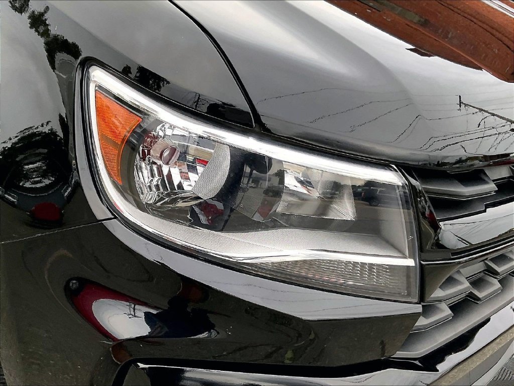 Used 2022 Chevrolet Colorado LT w/ LT Convenience Package RWD image 32