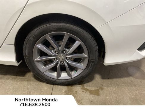 Certified 2019 Honda Civic EX image 14