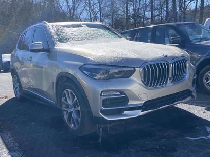 Used 2019 BMW X5 xDrive40i w/ Premium Package 2