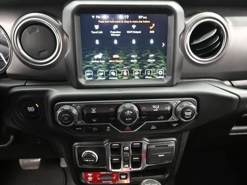 Used 2023 Jeep Wrangler Unlimited Rubicon 4xe image 16