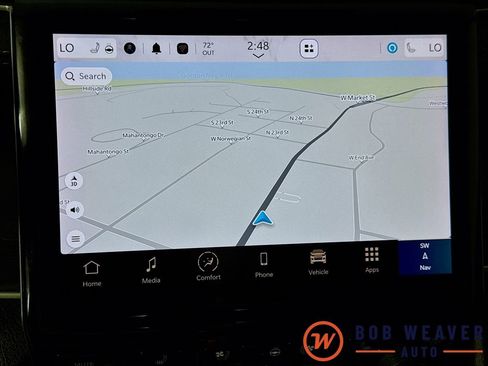 Used 2024 Jeep Grand Cherokee Limited w/ Luxury Tech Group II image 13