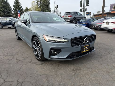 Used 2022 Volvo S60 B5 R-Design w/ Climate Package image 11