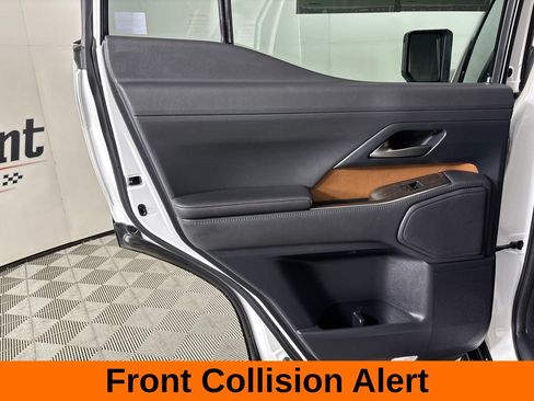 Used 2024 Lexus GX 550 w/ Cold Area Package AWD/4WD image 22