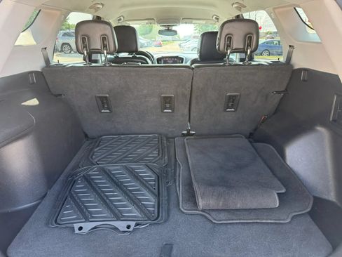 Used 2020 GMC Terrain SLT AWD/4WD image 14