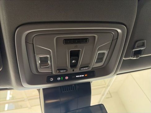 New 2026 Chevrolet Silverado 1500 RST AWD/4WD image 23