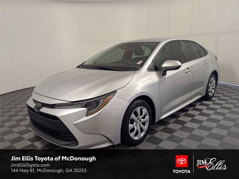 Certified 2024 Toyota Corolla LE FWD image 1