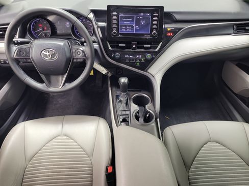 Used 2022 Toyota Camry SE AWD/4WD image 11