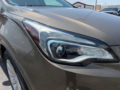 Used 2019 Buick Envision Essence FWD image 17
