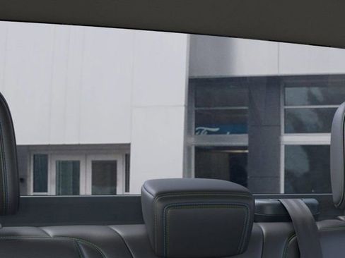 New 2025 Ford Maverick Lobo image 24