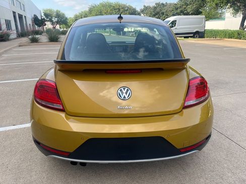 Used 2016 Volkswagen Beetle 1.8T Dune FWD image 8