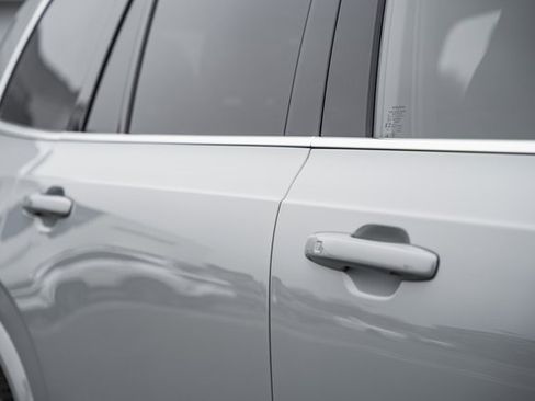 New 2026 Volvo XC90 B6 Plus w/ Protection Package Premier image 15