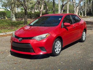 Used 2015 Toyota Corolla LE video 1