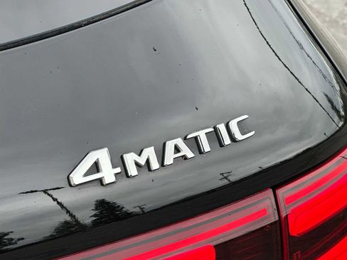 Used 2024 Mercedes-Benz GLB 250 GLB 250 image 11