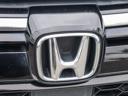 Used 2021 Honda CR-V EX image 4