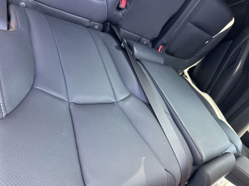 Used 2019 Subaru Ascent Limited AWD/4WD image 16