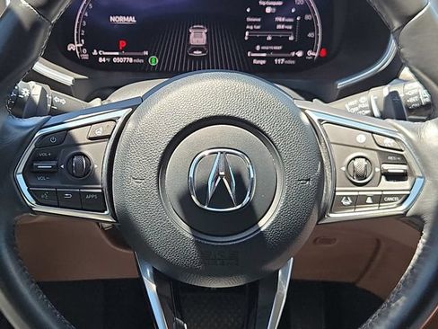 Used 2024 Acura MDX SH-AWD w/ Advance Package image 25