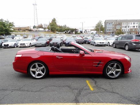 Used 2013 Mercedes-Benz SL 550 image 8