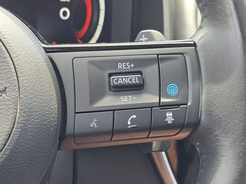 Used 2021 Nissan Rogue Platinum AWD/4WD image 31