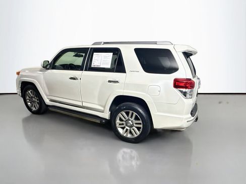 Used 2013 Toyota 4Runner Limited AWD/4WD image 4
