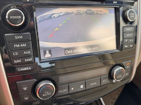 Used 2014 Nissan Altima 3.5 SL w/ Technology Package image 20