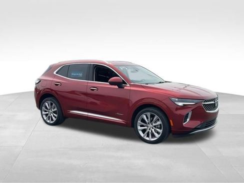 Used 2023 Buick Envision Avenir image 2
