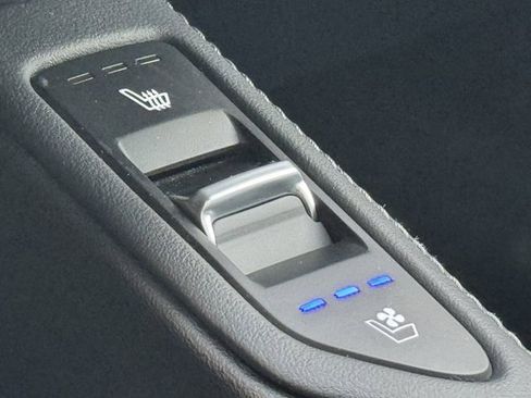 Used 2024 Kia Telluride SX Prestige w/ Towing Package image 36