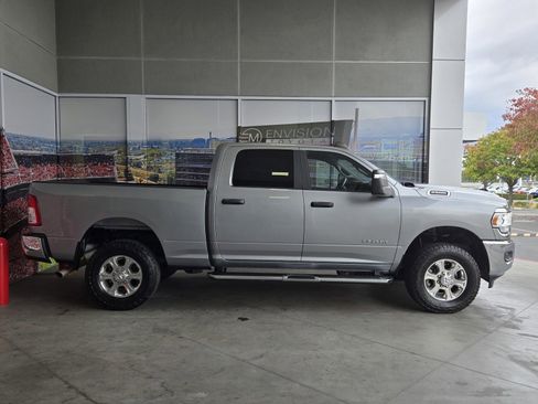 Used 2024 RAM 2500 Big Horn image 4