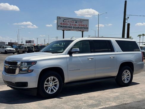 Used 2015 Chevrolet Suburban LT AWD/4WD image 2