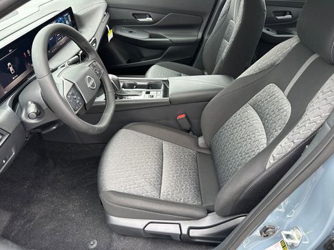 New 2026 Nissan Sentra SV w/ SV Convenience Package FWD image 9