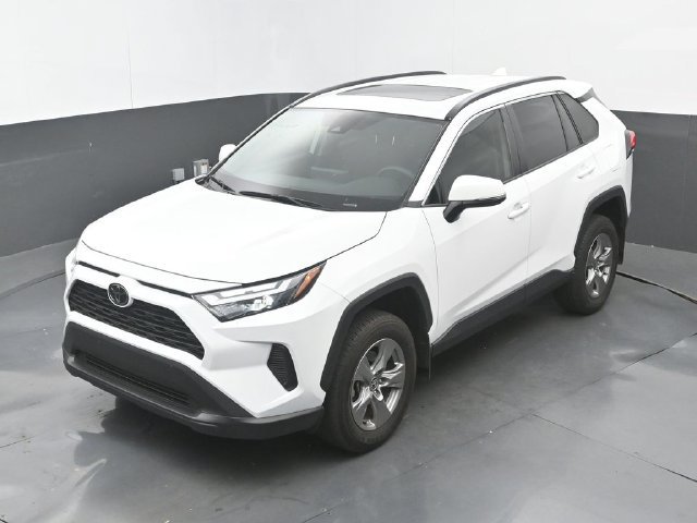 Used 2024 Toyota RAV4 XLE w/ Convenience Package FWD image 16