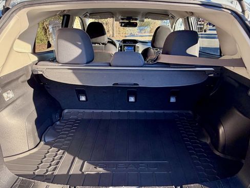 Used 2023 Subaru Crosstrek 2.0i Premium image 4