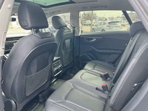 Used 2023 Audi Q8 Premium Plus w/ Premium Plus Package image 7