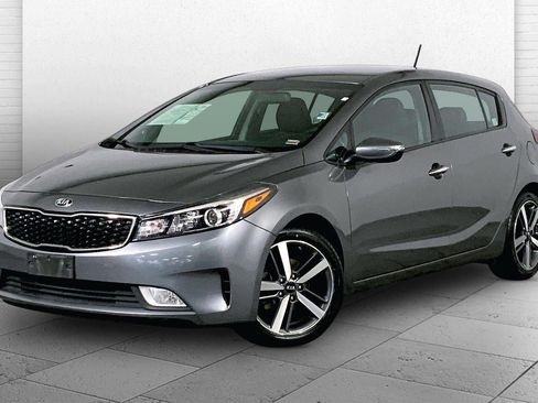 Used 2017 Kia Forte EX FWD image 12