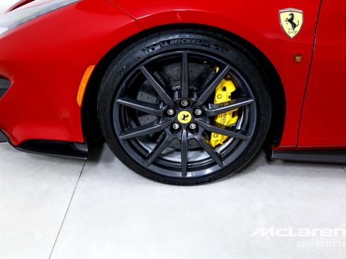 Used 2020 Ferrari 488 Pista Spider image 33
