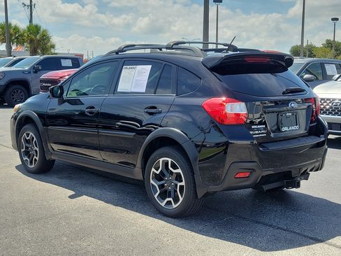 Used 2017 Subaru Crosstrek 2.0i Premium AWD/4WD image 5