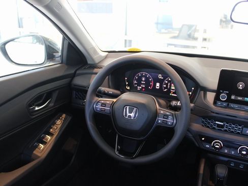 New 2025 Honda Accord SE image 23
