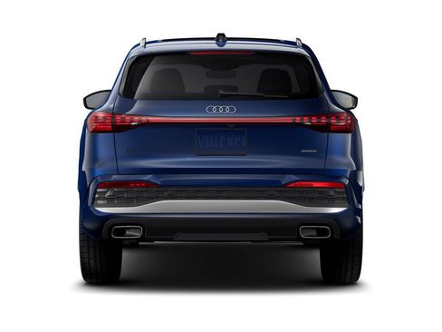 Certified 2025 Audi Q5 Premium Plus w/ Premium Plus AWD/4WD image 7