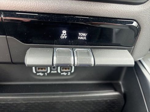 Used 2024 RAM 1500 Big Horn AWD/4WD image 27