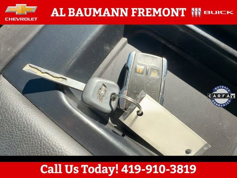 Used 2015 Chevrolet Silverado 1500 LTZ AWD/4WD image 23