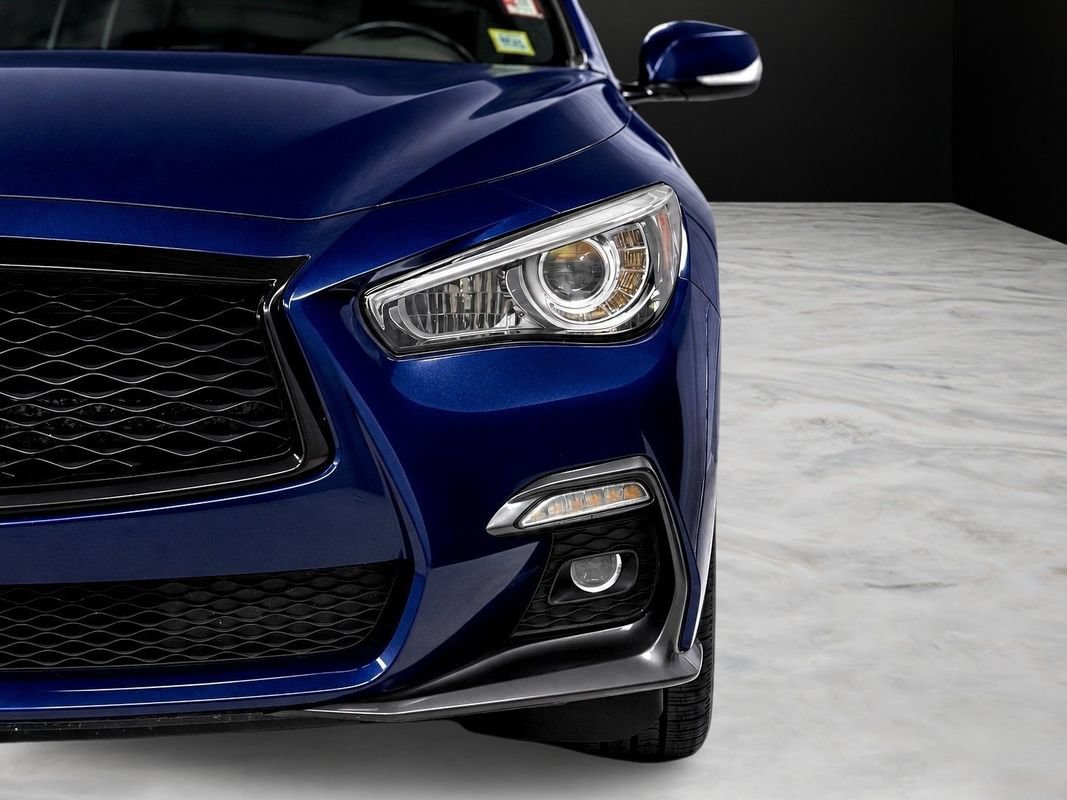 Used 2019 INFINITI Q50 Red Sport 400 AWD/4WD image 9