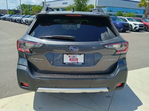 Certified 2023 Subaru Outback Limited AWD/4WD image 6