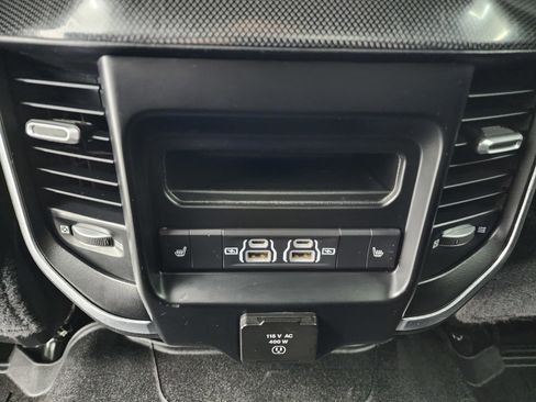 Used 2022 RAM 2500 Laramie image 40