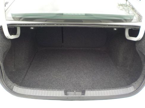 Used 2019 Volkswagen Jetta S w/ Driver Assistance Package image 19