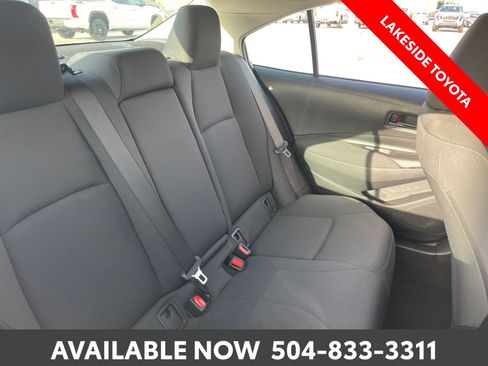 Used 2023 Toyota Corolla LE FWD image 18