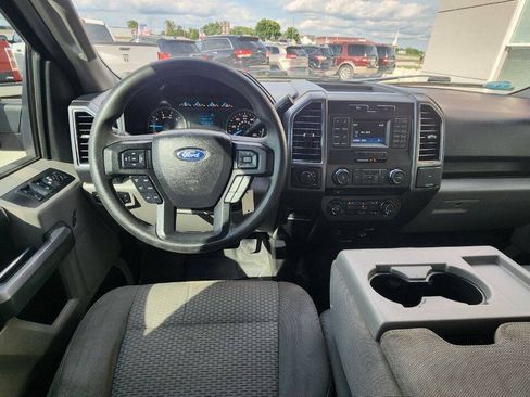 Used 2017 Ford F150 XLT AWD/4WD image 12