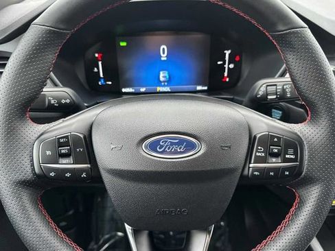 Used 2025 Ford Escape ST-Line w/ Equipment Group 301A image 21